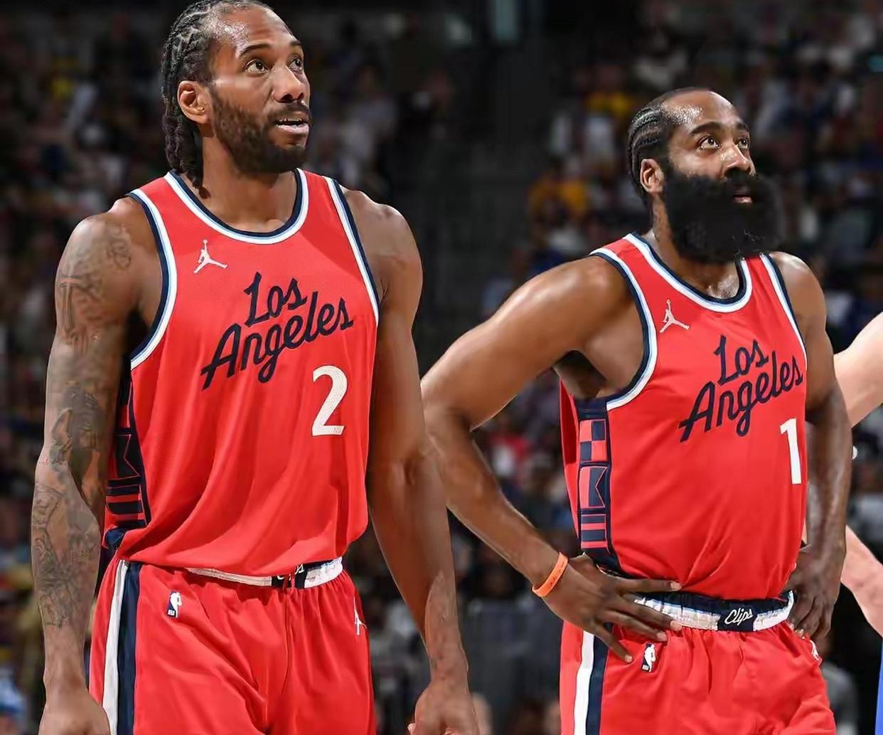 洛杉矶快船发布备战花絮，清晨调整名单，法国杯任务艰巨，赛程密集仍需轮换的简单介绍-开云体育入口