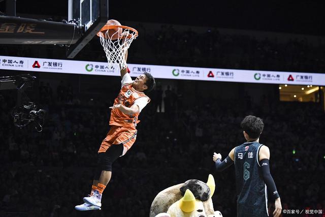 赛地聚焦——全明星赛转会期热度飙升，辽宁本钢门线救险，管理层满意，细节决定成败的简单介绍-开云体育入口