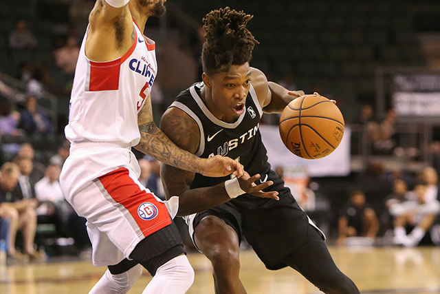 窗口期圣安东尼奥马刺调整名单以备NBA总决赛；临场应变环节打磨；更衣室稳定；球探报告显示潜力的简单介绍-开云体育入口